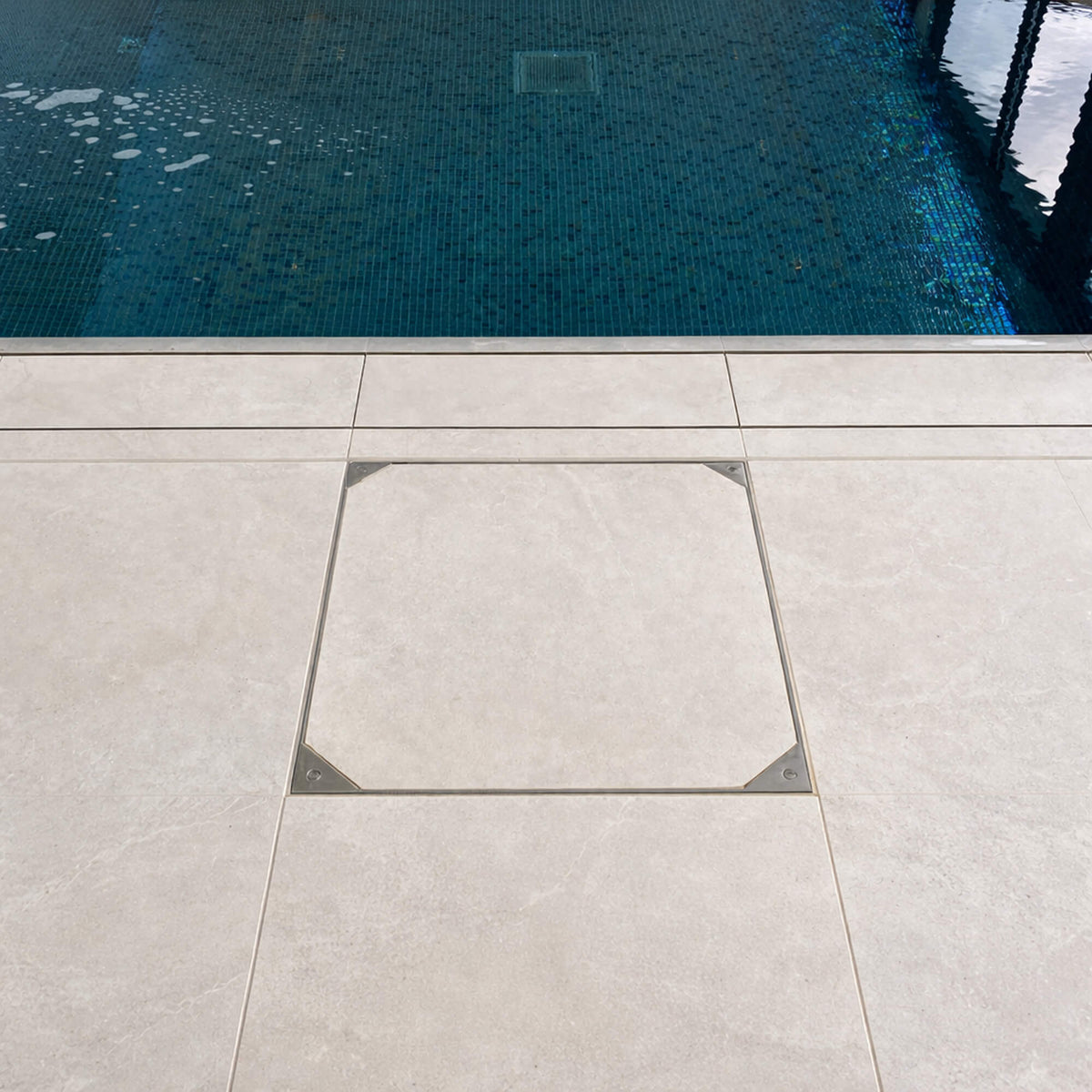 Stainless Steel Recessed Manhole Covers | Standard and Bespoke