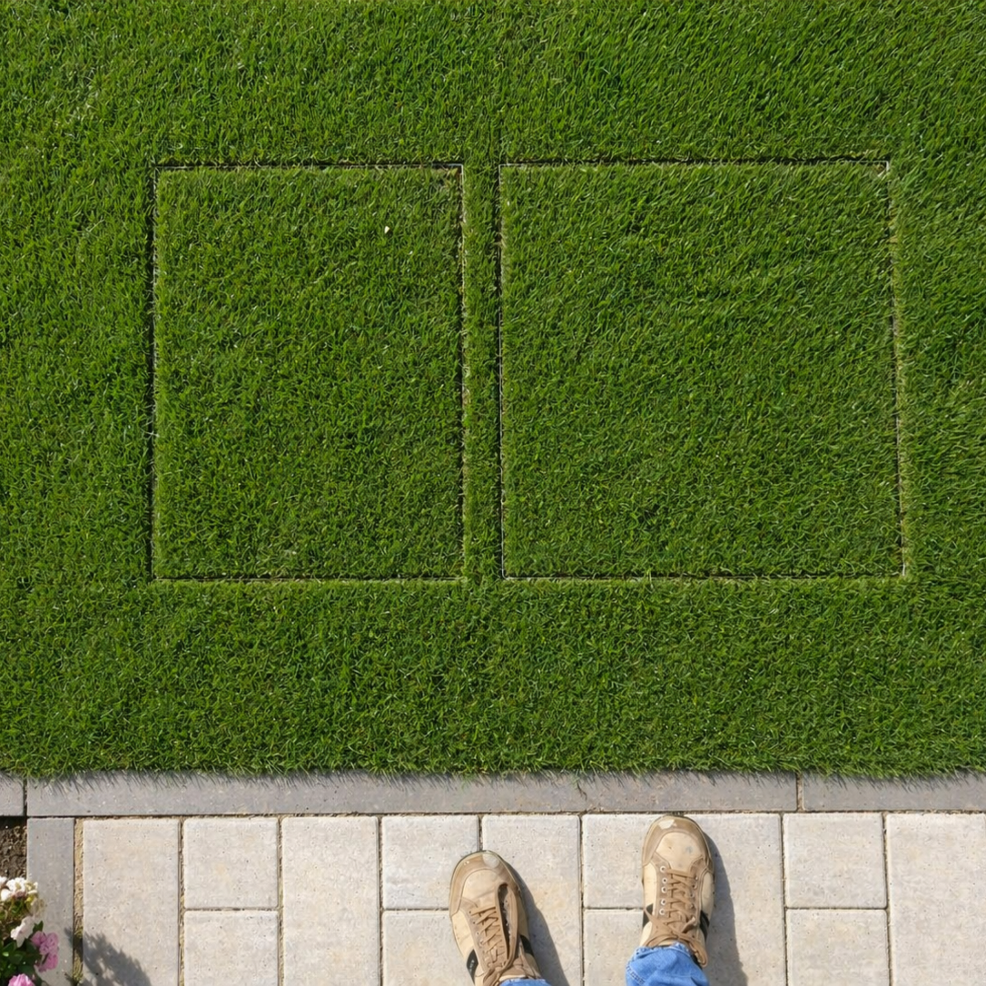 Grass & Gravel Recessed Manhole Covers