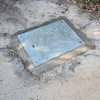 300 x 300mm Sealed & Locking Solid Top Manhole Cover