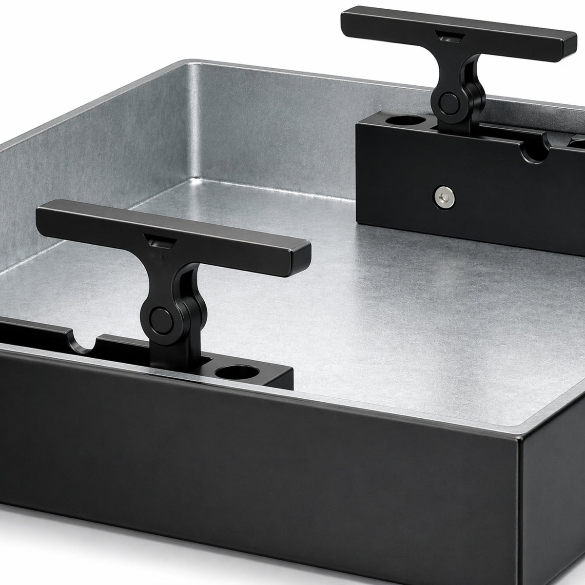 600 x 450mm Sealed & Locking Recessed Manhole Cover