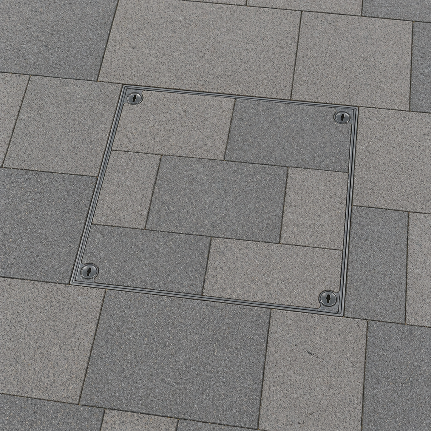 600 x 600mm Sealed & Locking Recessed Manhole Cover