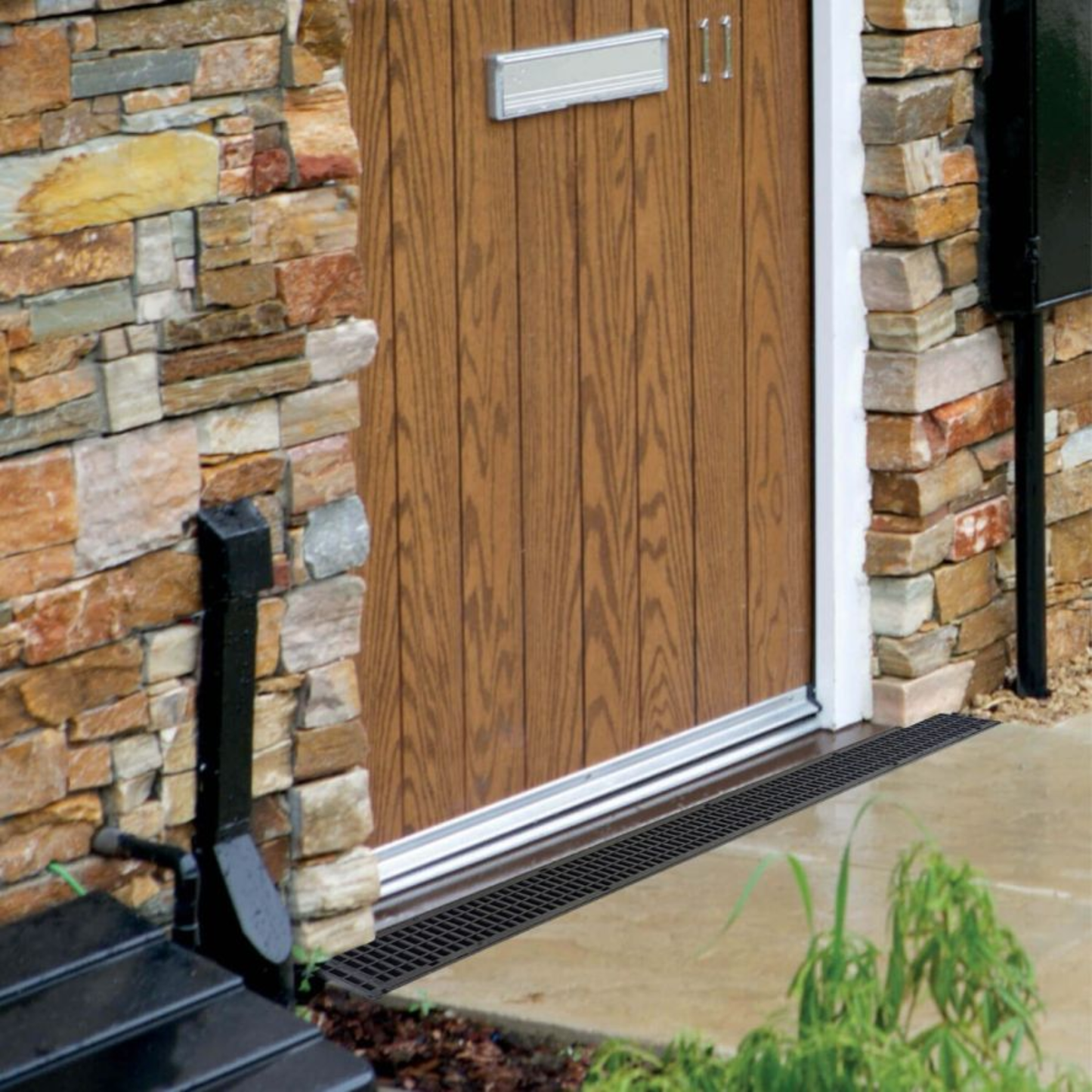 Threshold Channel Drain Accessories with Black Mesh Grating A15