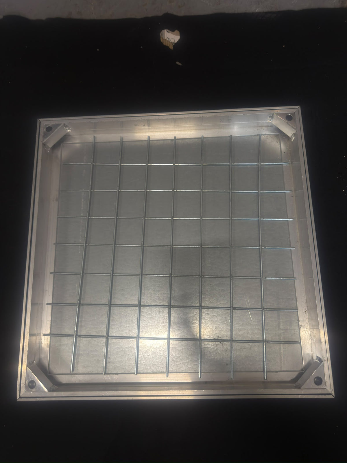 Clearance - Damaged Double Sealed Aluminium Recessed Manhole Cover 60mm Depth (Multiple Sizes)